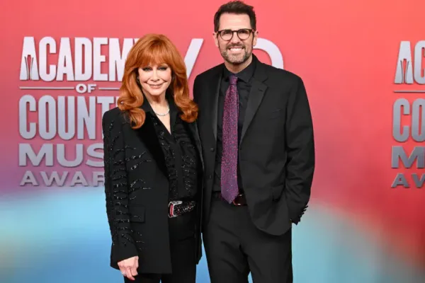 🗨 Don't Rock the Comments Section: What's One Weird Trick To Fix Country Music?